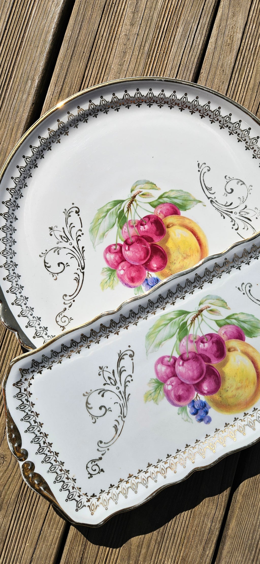 Duo de plats en faïence