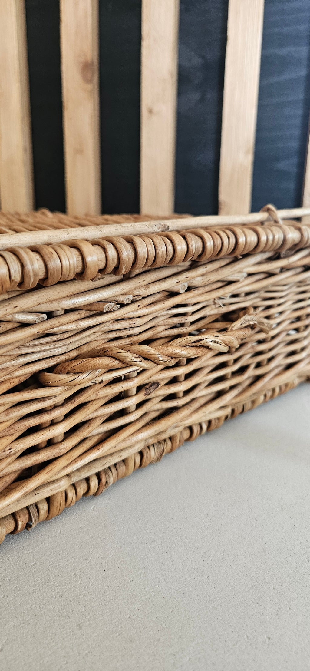Coffret en osier vintage - LOUISETTE