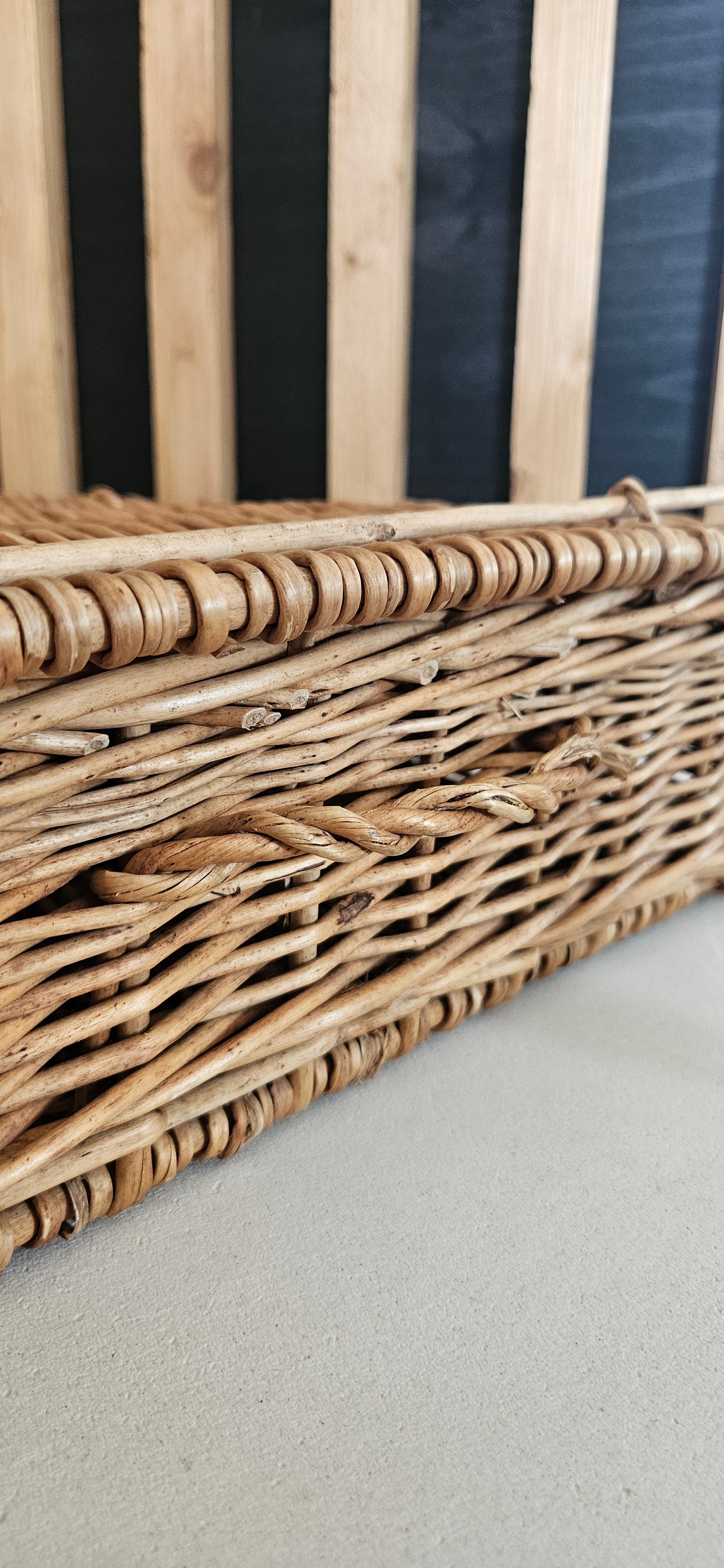 Coffret en osier vintage - LOUISETTE