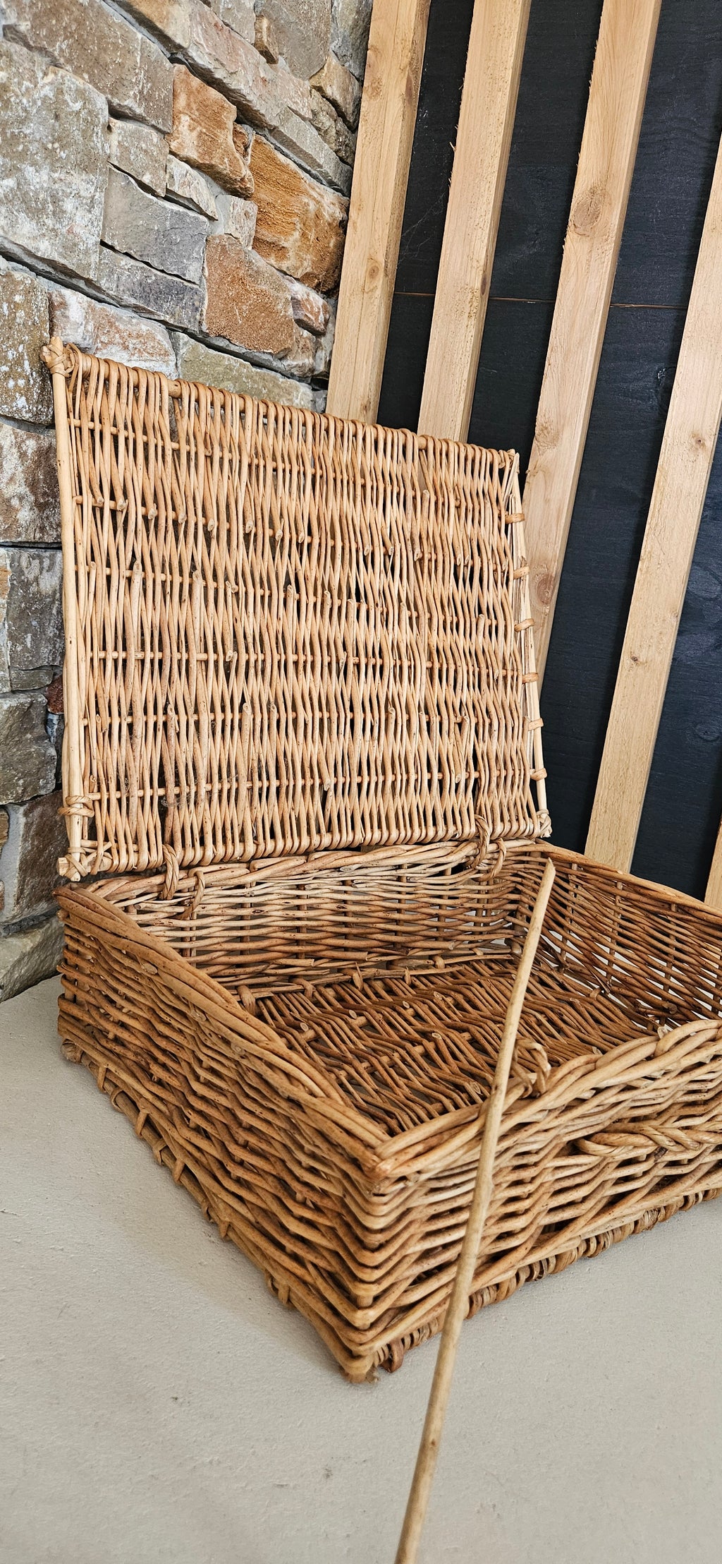 Coffret en osier vintage - LOUISETTE