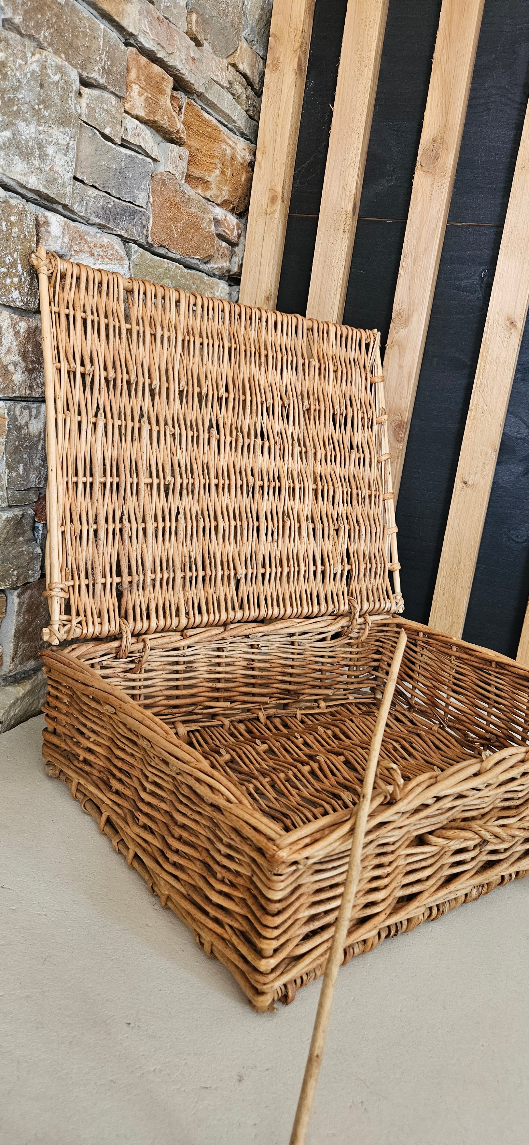 Coffret en osier vintage - LOUISETTE