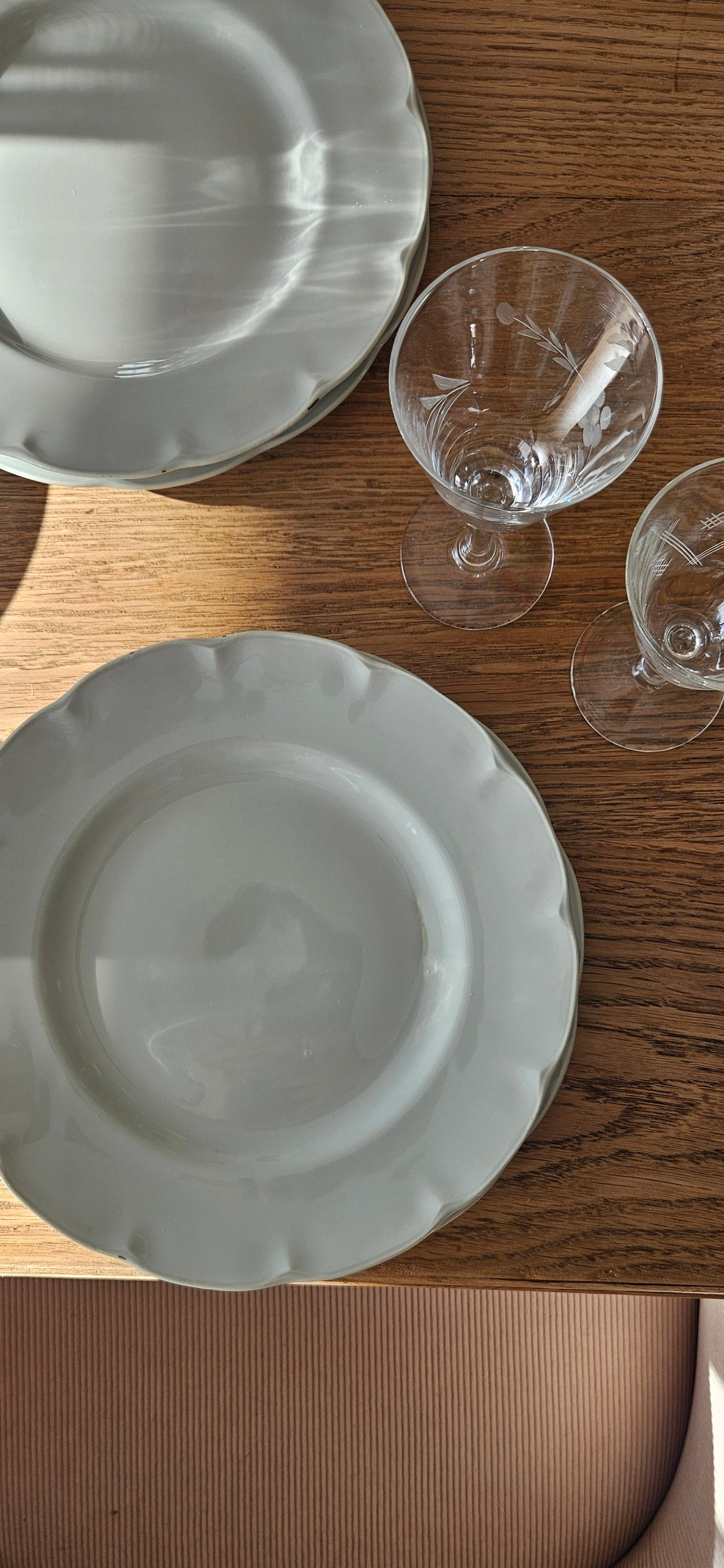 Lot 4 assiettes porcelaine gris-vert céladon - Théodore Haviland Limoges