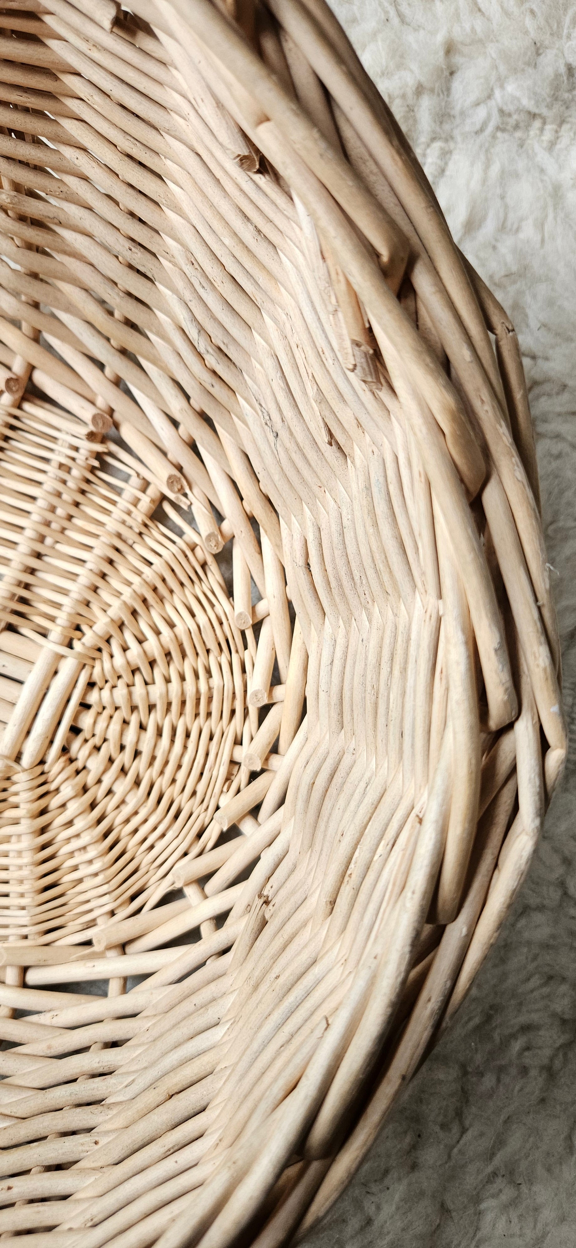 Panier ancien en osier – anse haute – ROSALIE
