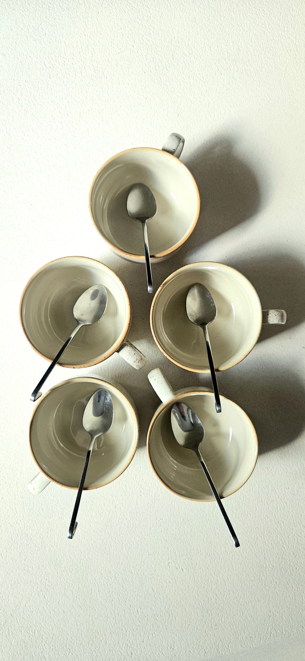 Lot de 5 tasses vintage en grès – Pologne (Tułowice)