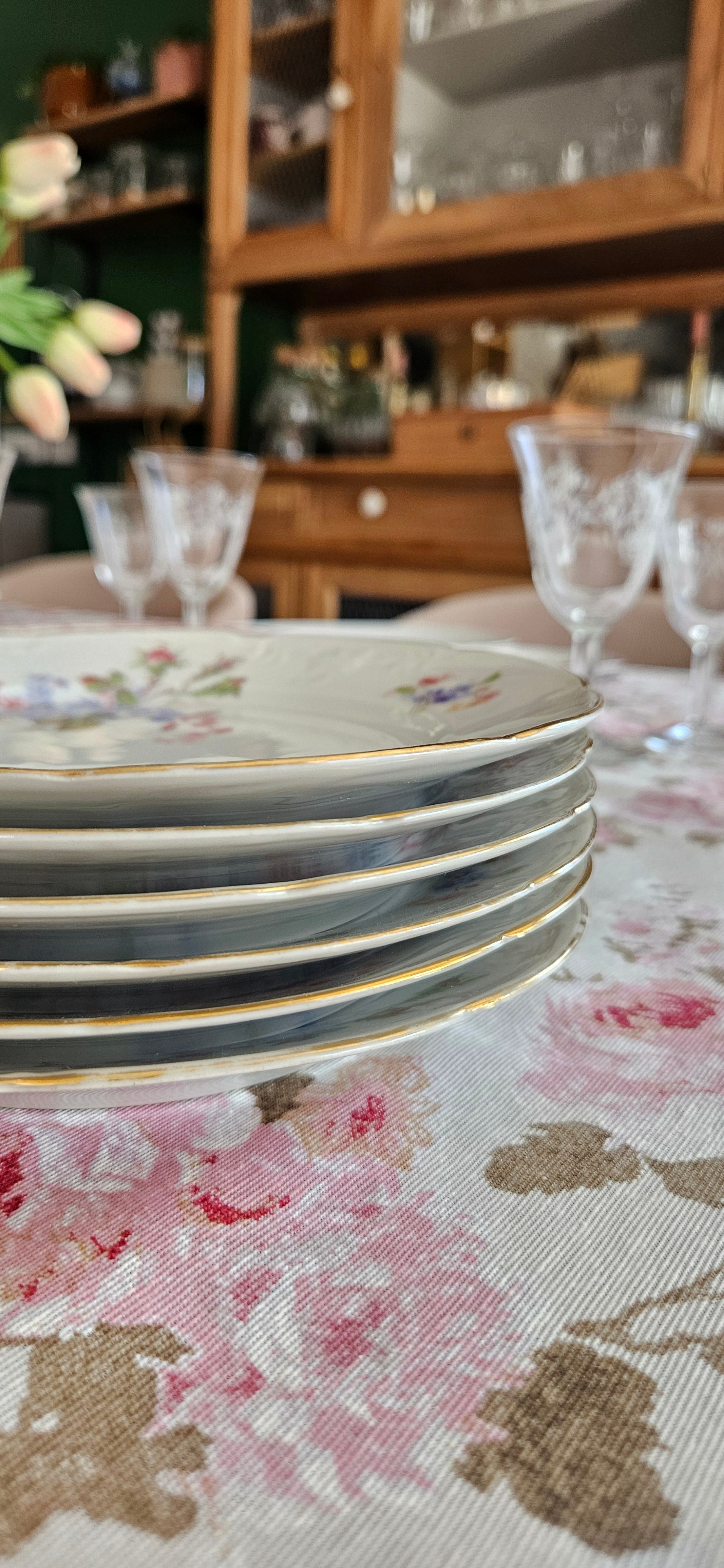 Assiette à dessert : porcelaine vintage fleurie – à l’unité