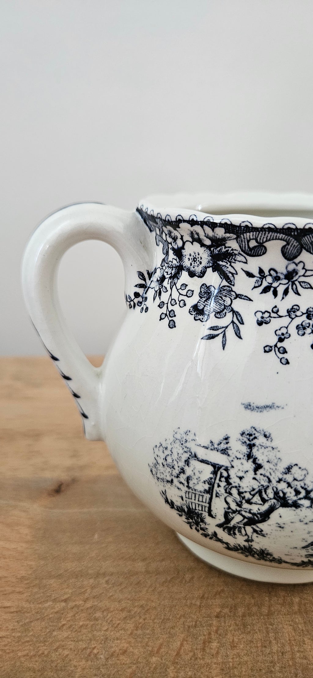 Service ancien café en faïence fine imprimée bleu et blanc – cafetière, pot à lait et sucrier – esprit campagne française