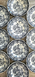 Lot de 10 assiettes creuses anciennes en faïence fine probablement Lunéville – décor bleu et blanc