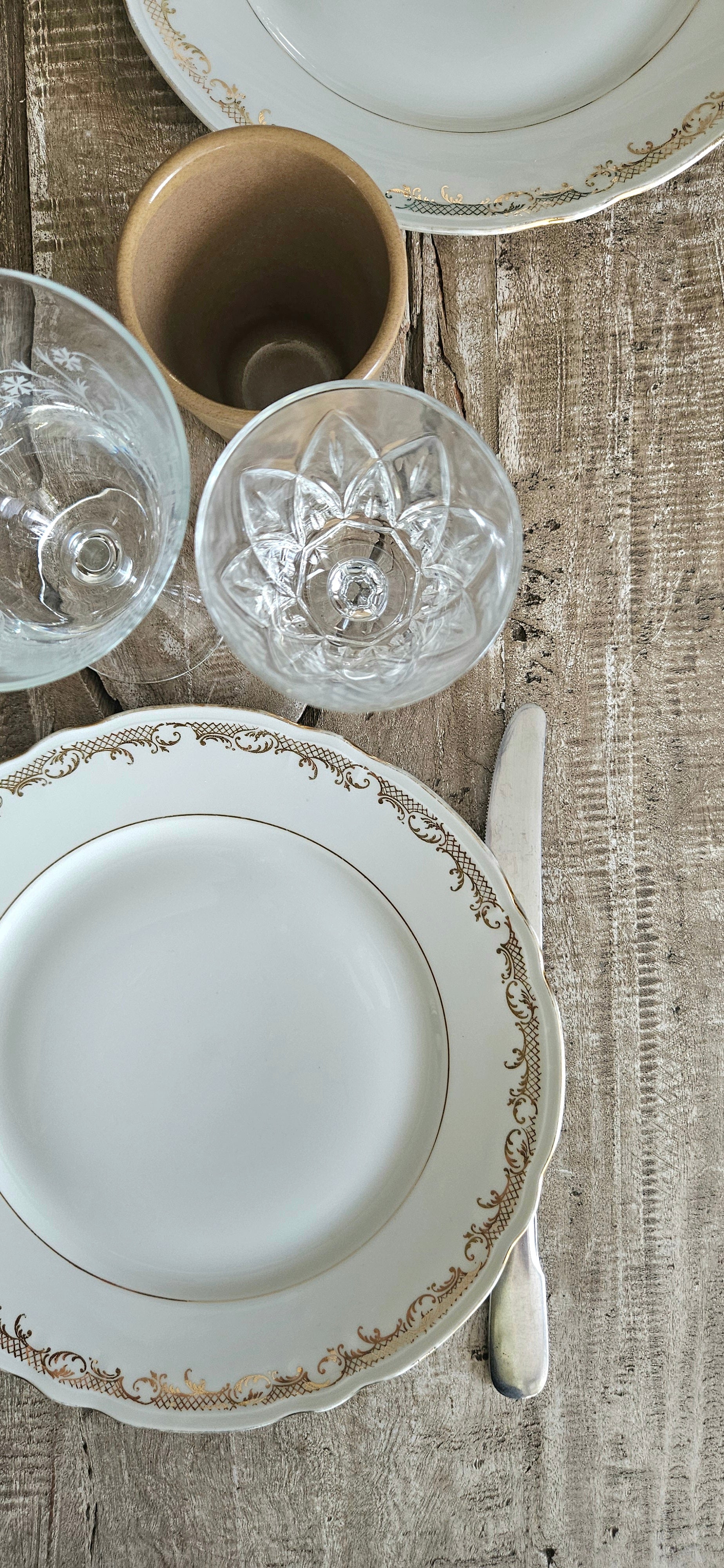 Assiette ancienne Berry Haute Porcelaine – Porcelaine française blanche et dorée