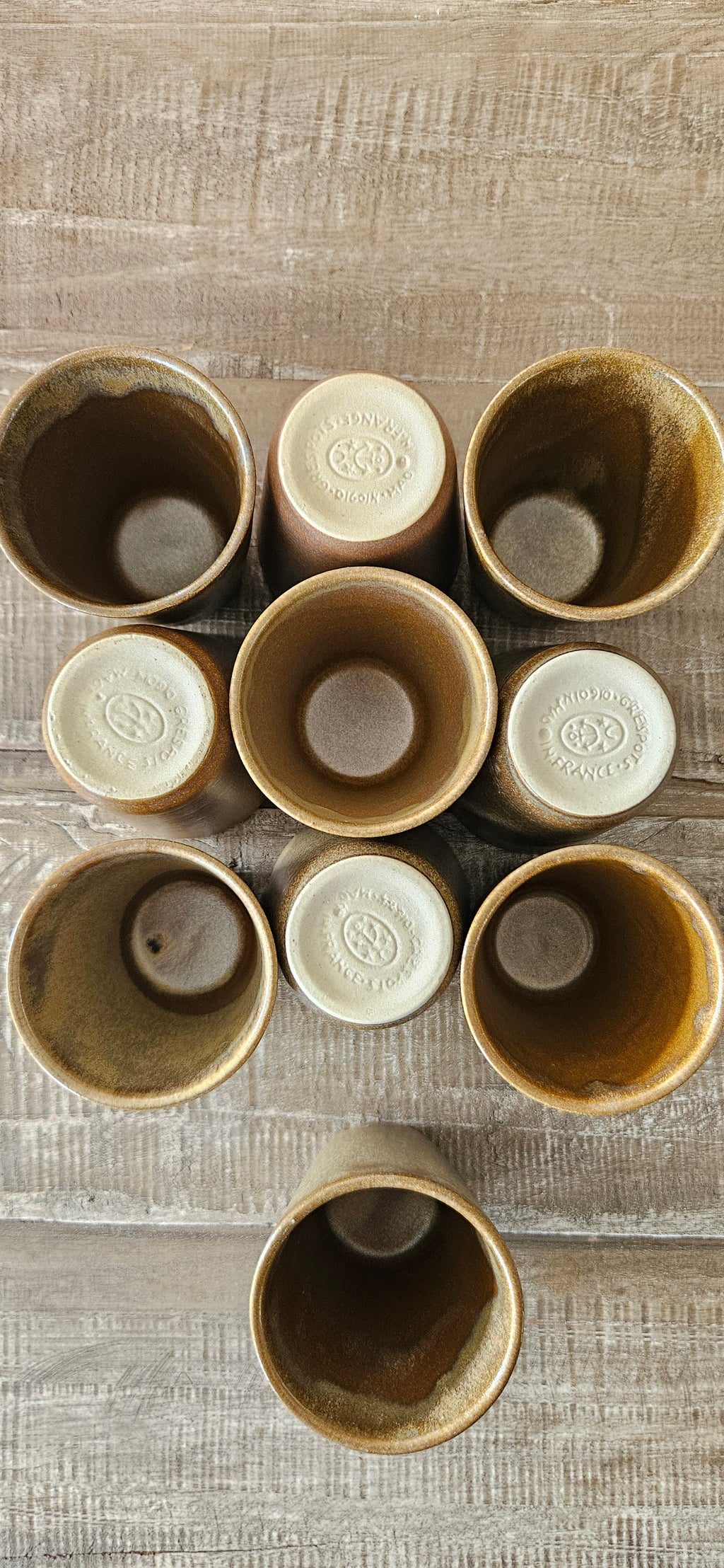Gobelet vintage Digoin en grès émaillé brun – Made in France – Années 70 – Hauteur 9 cm