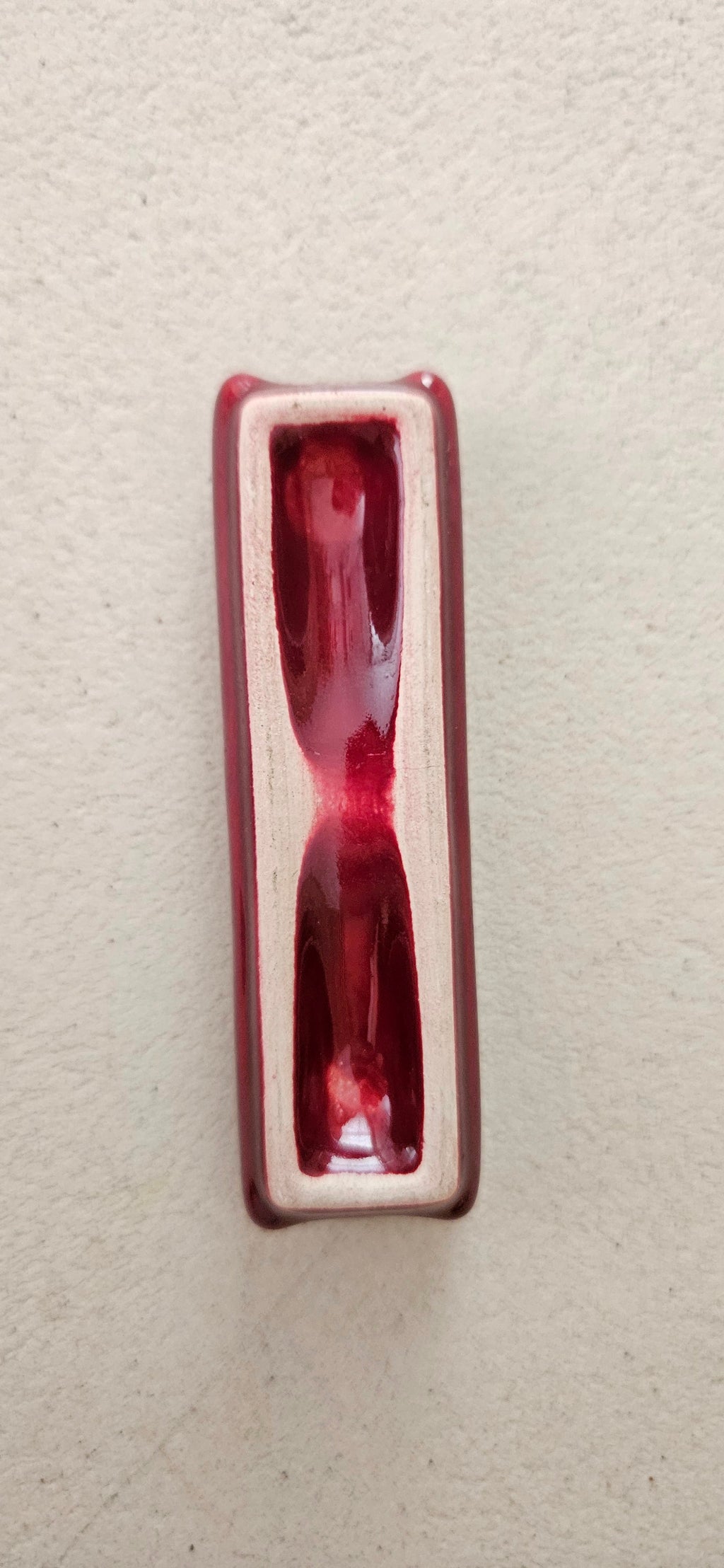 Lot de 10 porte-couteaux vintage en céramique rouge rubis et doré
