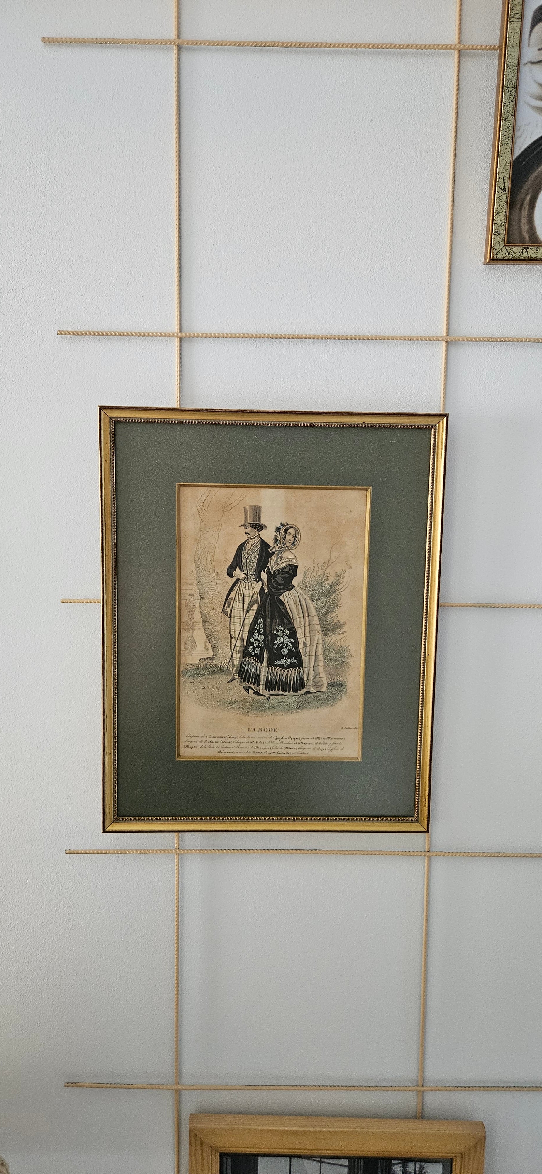 Charmante paire de gravures de mode françaises anciennes