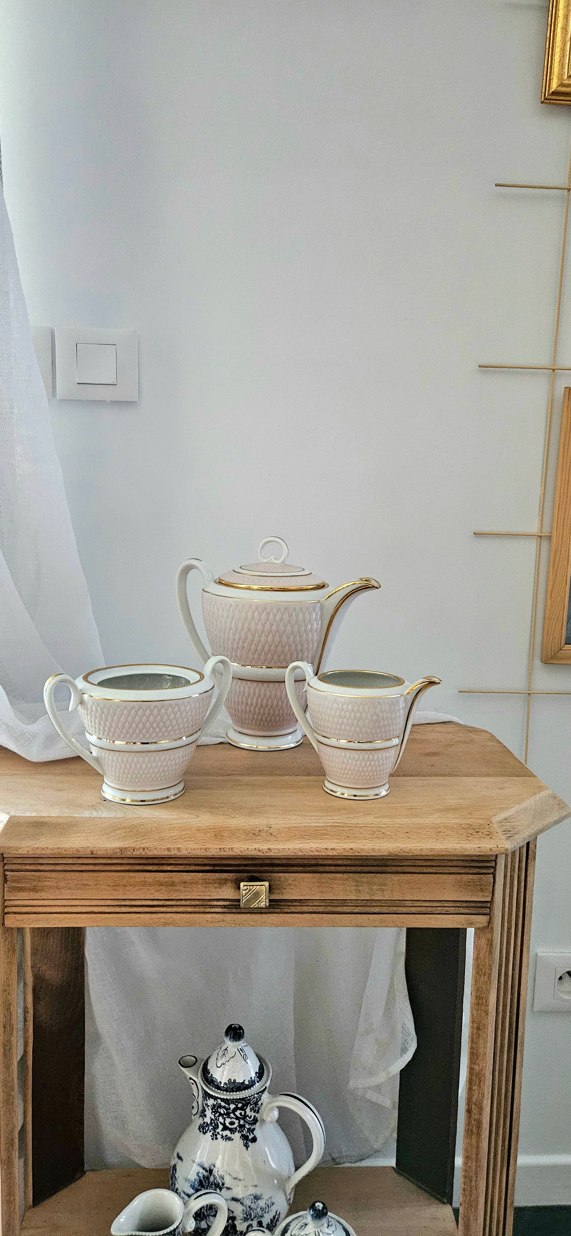 Service à thé / Café ancien A. Blin – porcelaine française dorée, circa 1930-1950