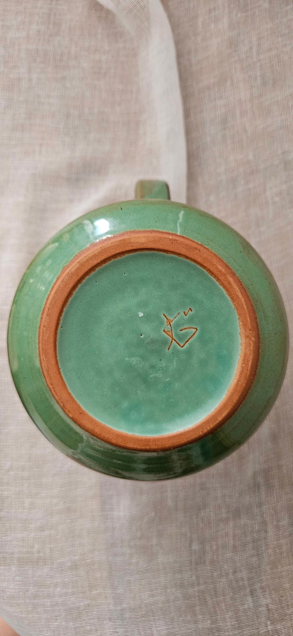 Pichet vintage en grès émaillé vert