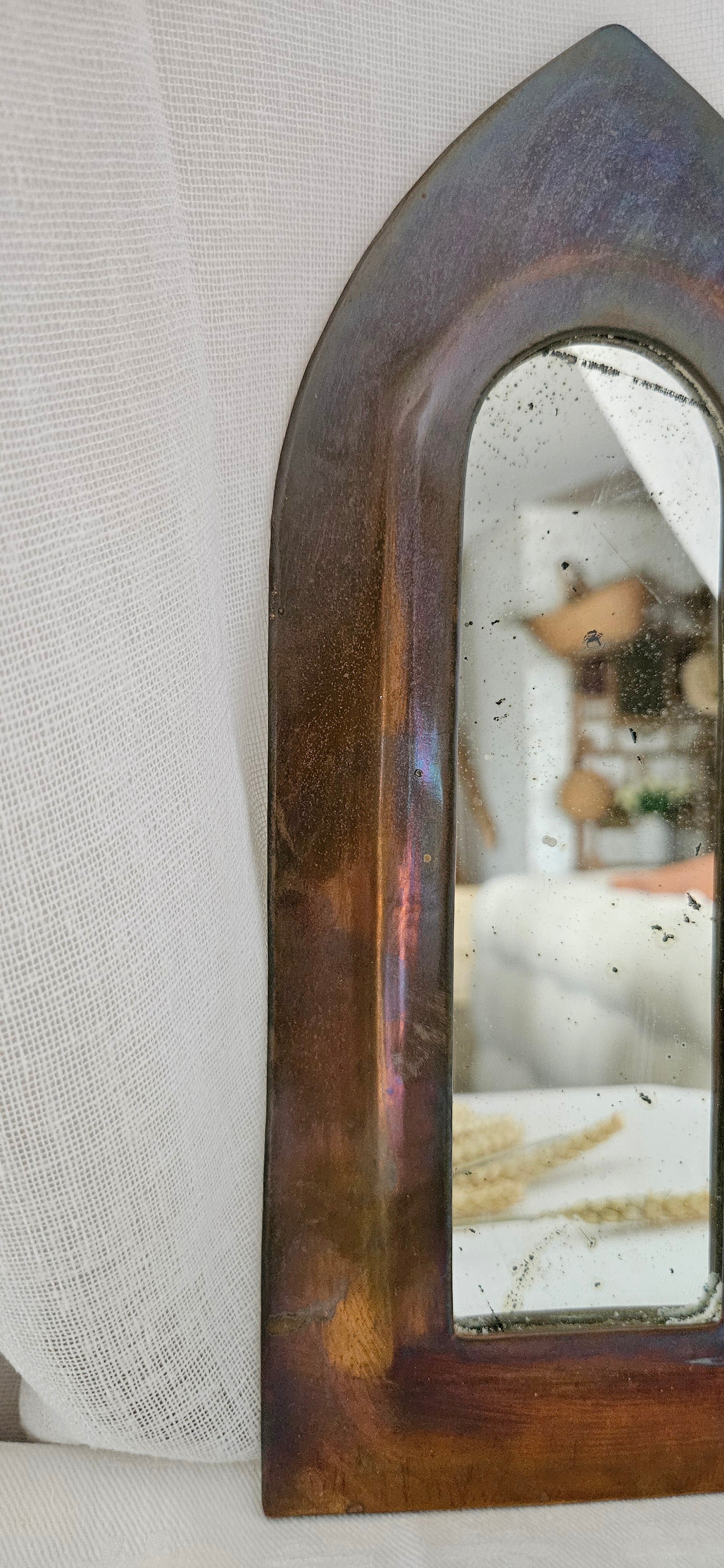Petit miroir ancien forme arche - laiton