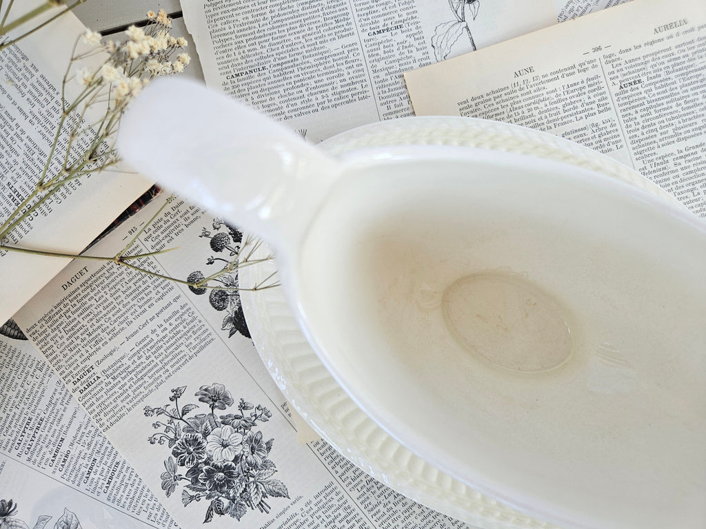 Saucière ancienne Wedgwood Edme avec son dormant