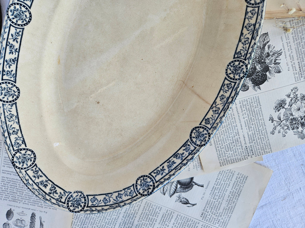Grand plat ovale ancien E.C. Salins Bristol | Terre de fer française