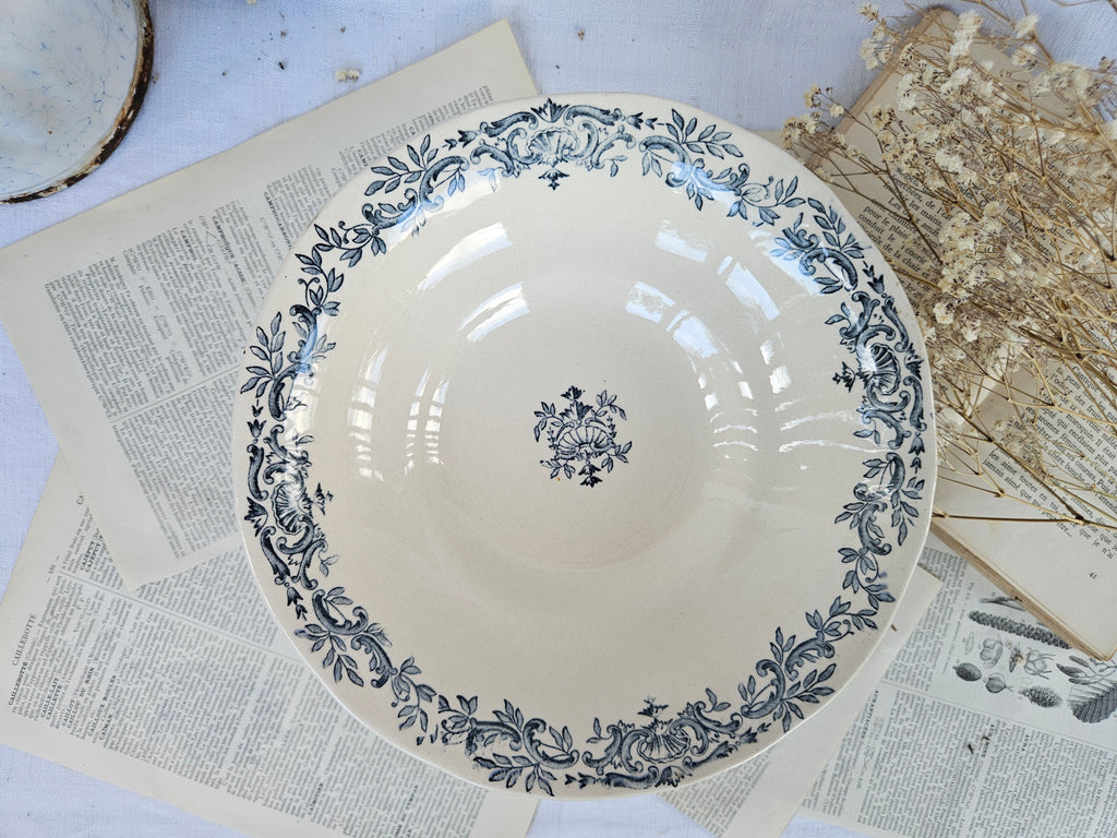 Coupe sur piédouche Longchamp ancienne bleue