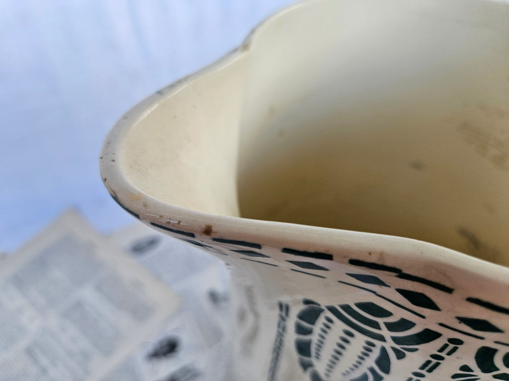 Ensemble de toilette ancien Choisy-le-Roi Terre de Fer Art Déco vert