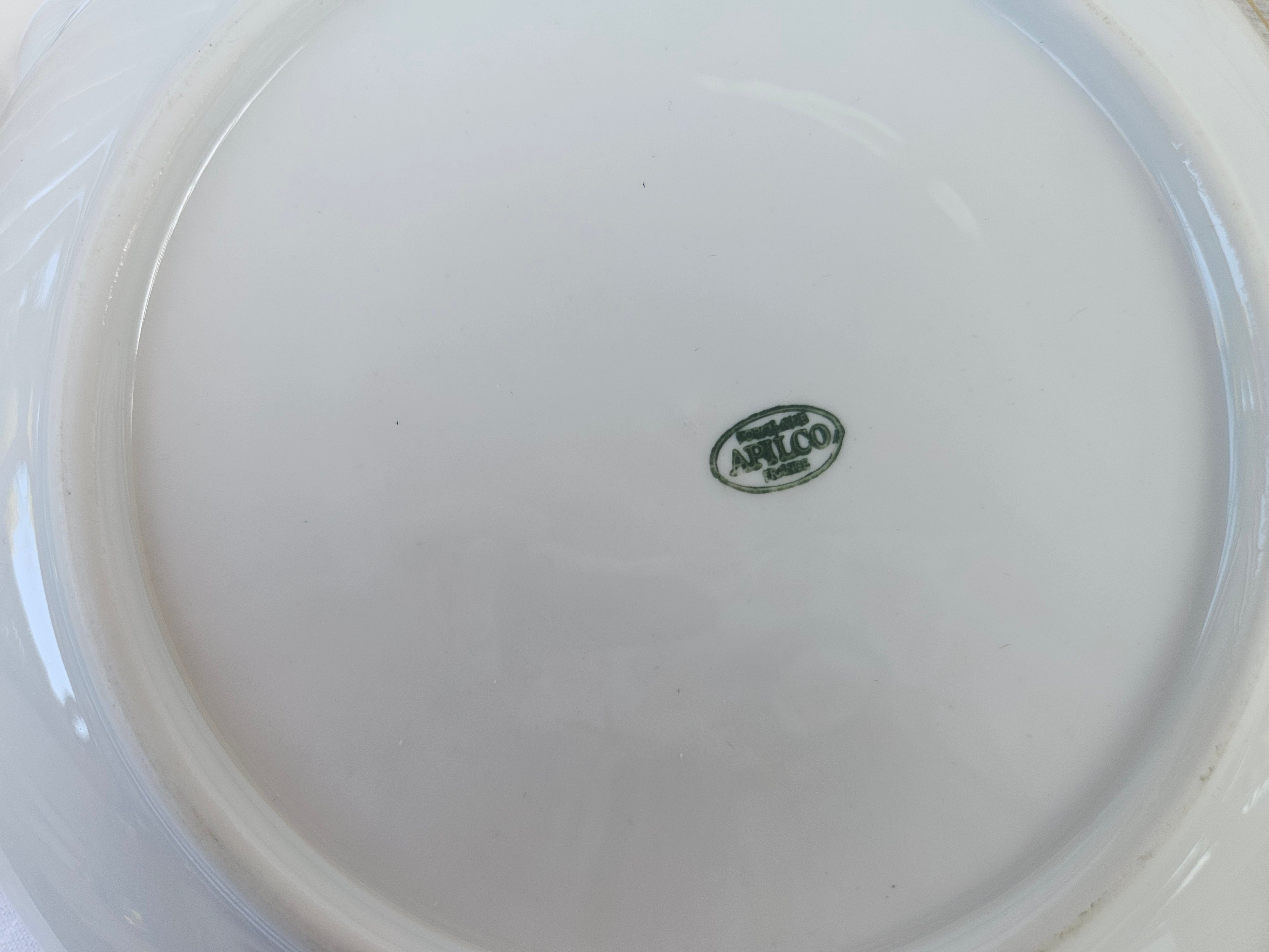 Théière vintage Apilco France avec soucoupe assortie | Porcelaine blanche | Service à thé français