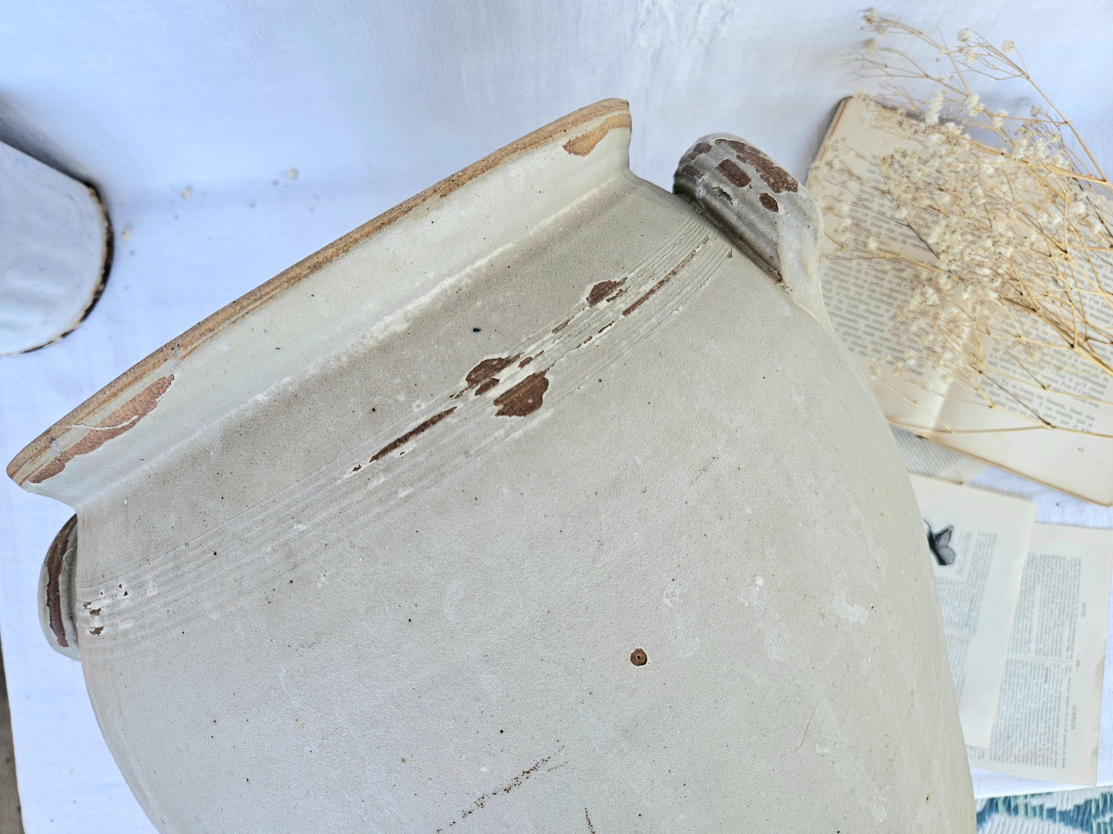 Très grand pot à confit ancien en grès français