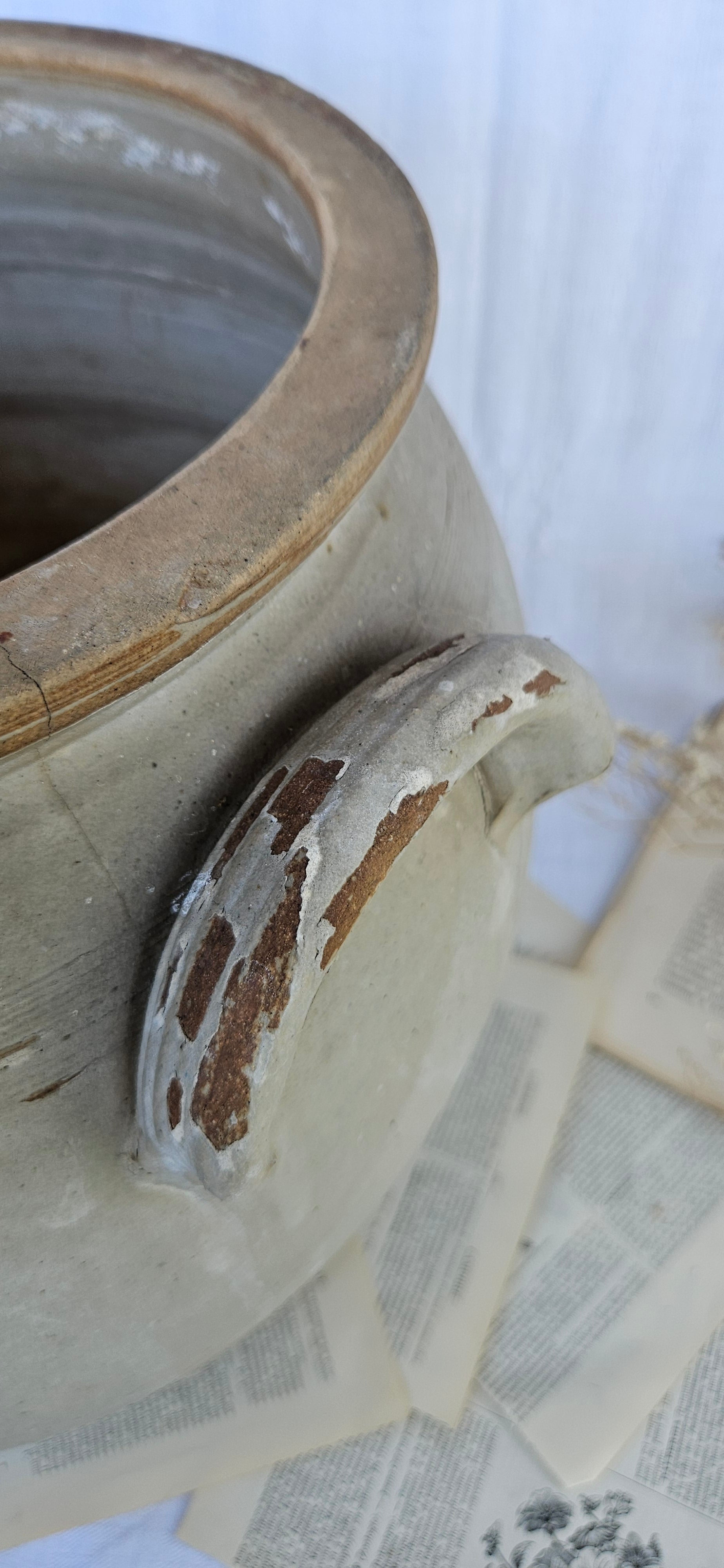 Très grand pot à confit ancien en grès français