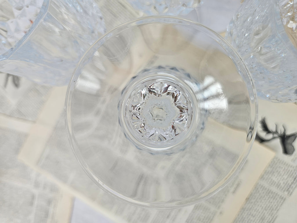 Lot de 4 grands verres à vin/eau vintage en verre taillé