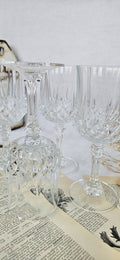 Lot de 4 grands verres à vin/eau vintage en verre taillé