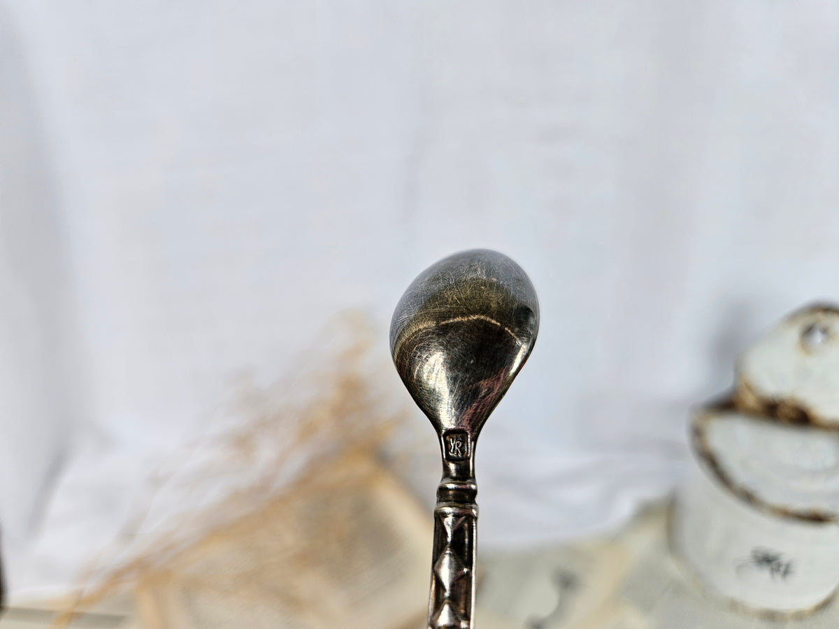 Lot de 5 petites cuillères anciennes en métal argenté