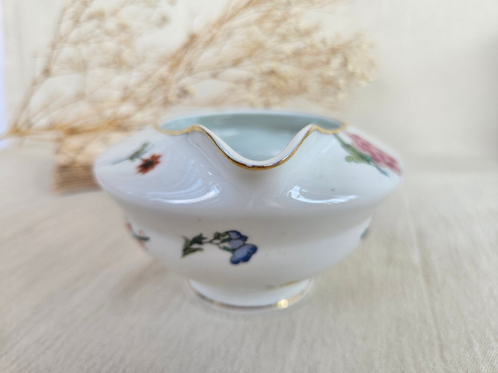 Saucière ancienne en porcelaine de Limoges A. Lanternier & Cie