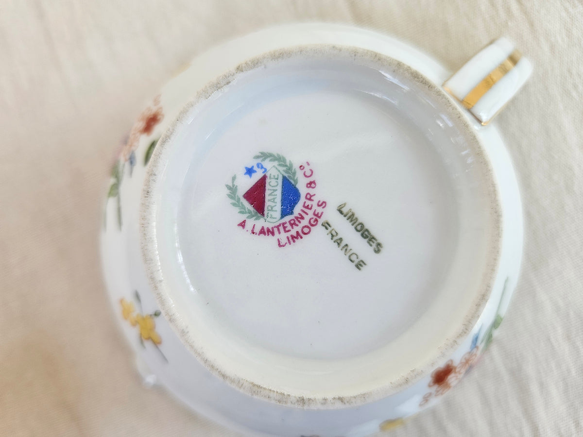 Saucière ancienne en porcelaine de Limoges A. Lanternier & Cie