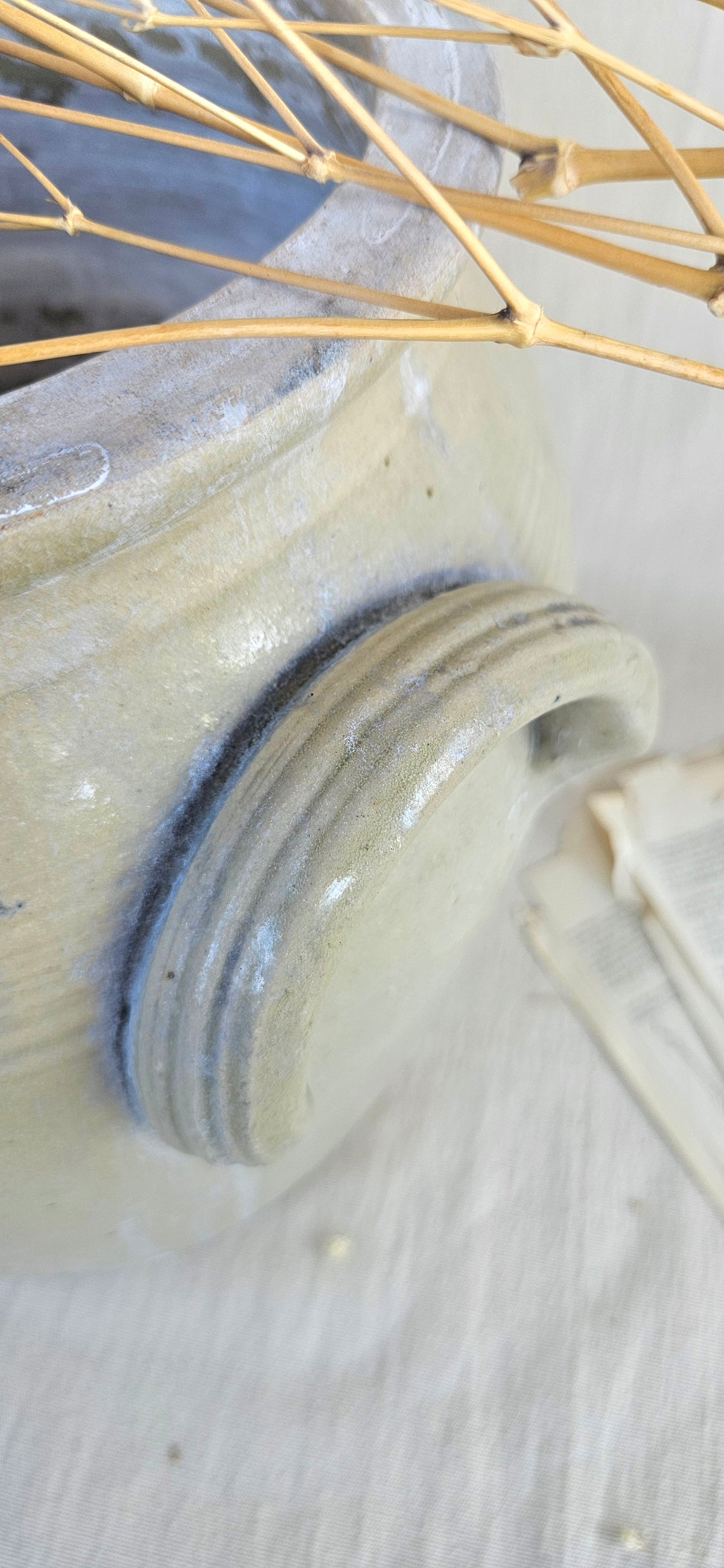 Pot à graisse en grès émaillé beige à anses 25 cm