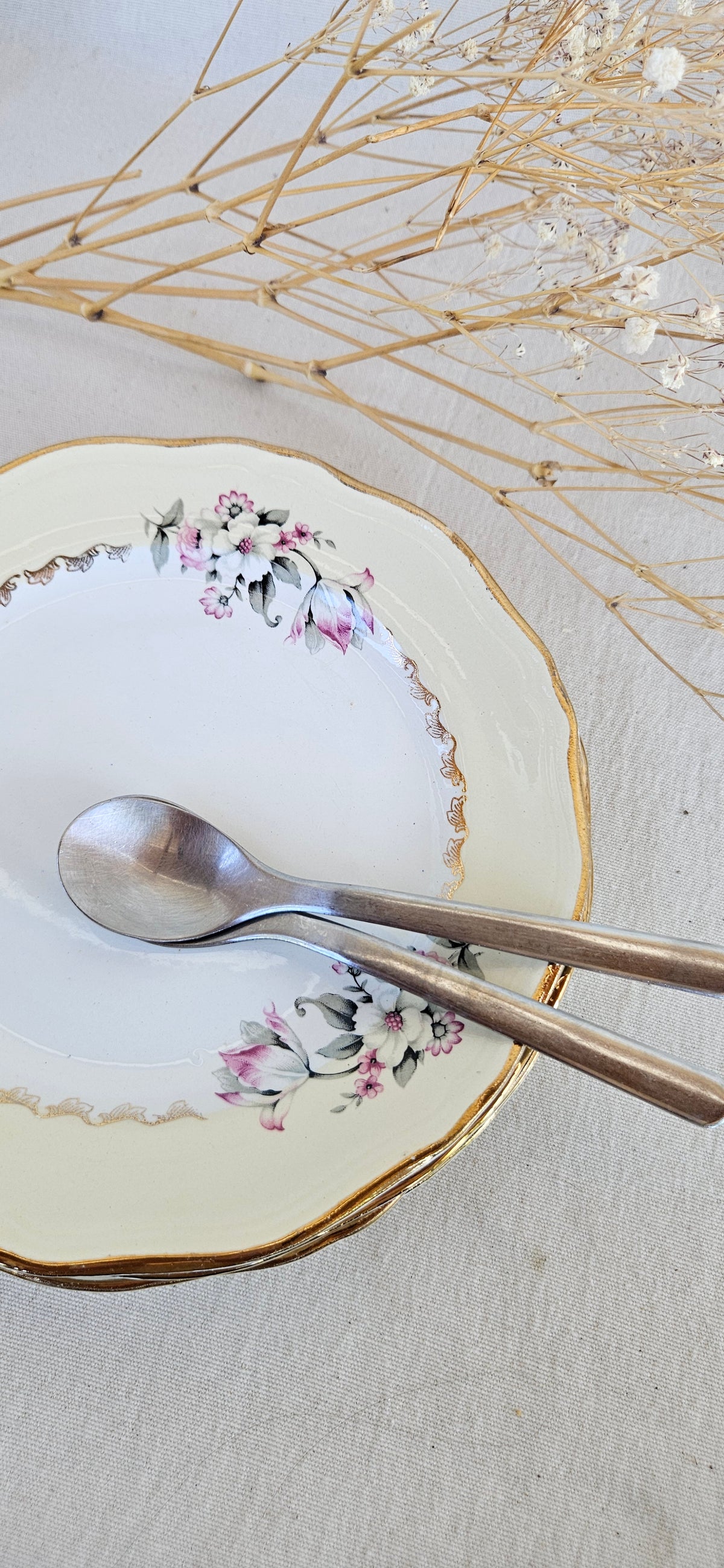 Assiette à dessert L’Amandinoise modèle Paola