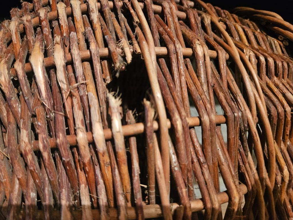 Panier ancien en osier tressé avec anse – Grande corbeille vintage de charme