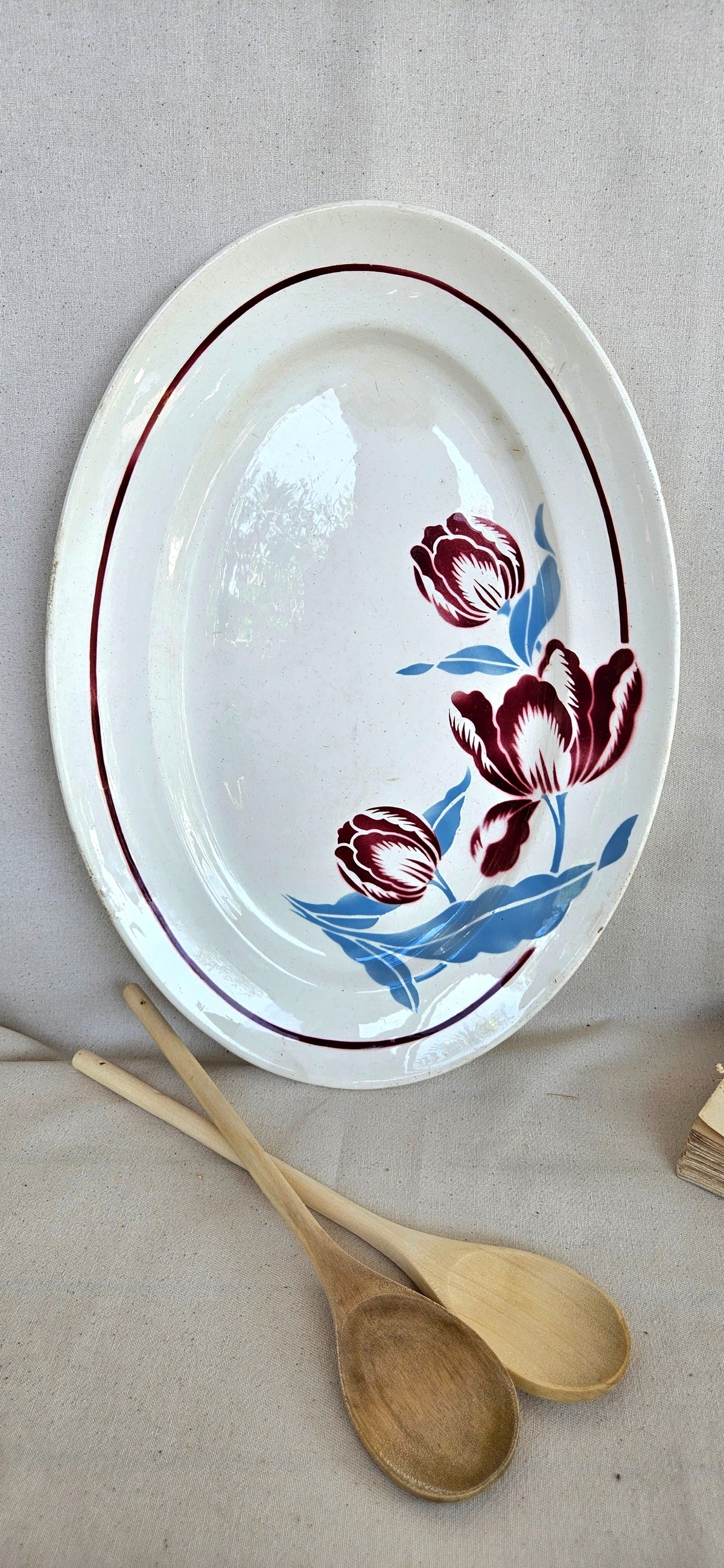 Grand plat ovale Badonviller en faïence ancienne