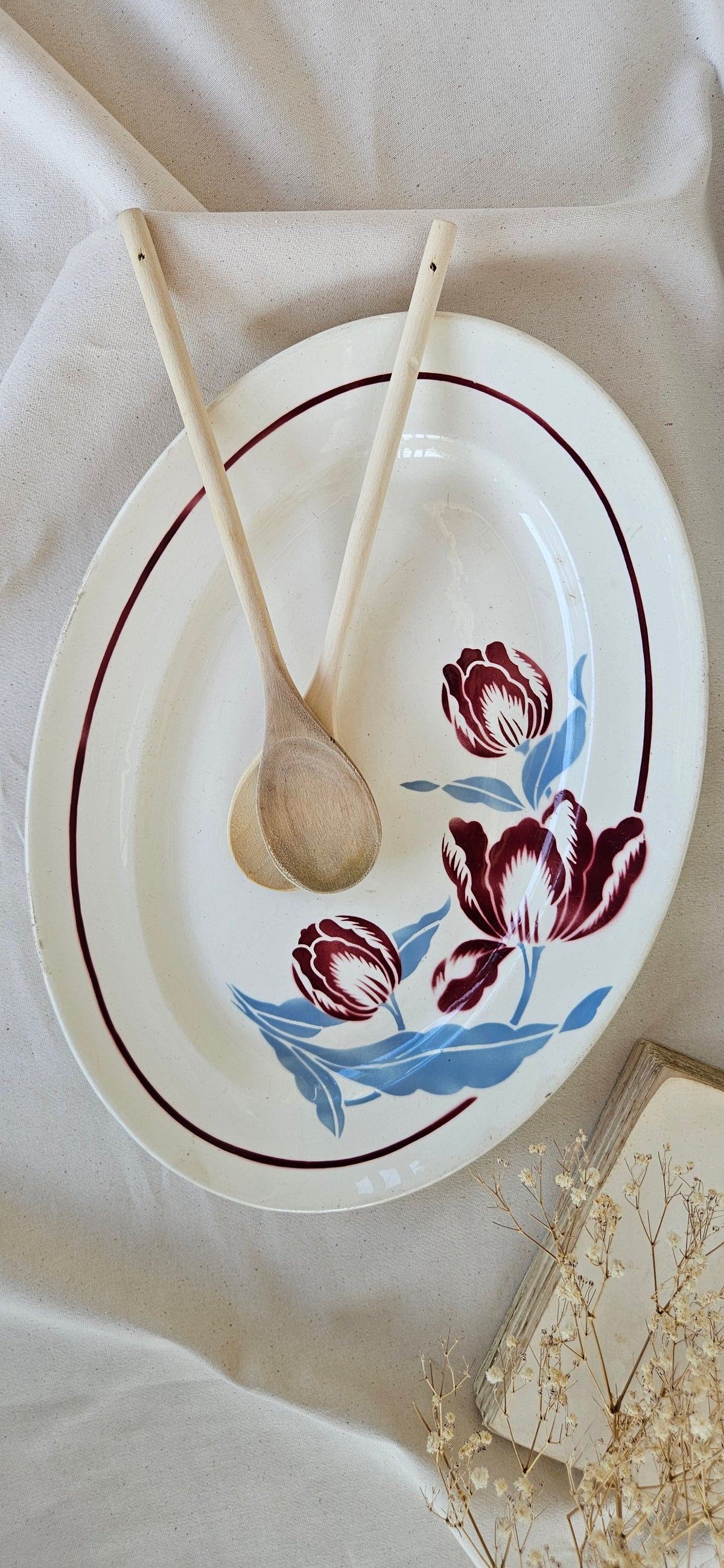 Grand plat ovale Badonviller en faïence ancienne