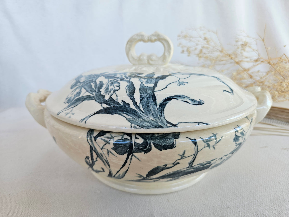 Soupière ancienne Gien Iris Terre de Fer