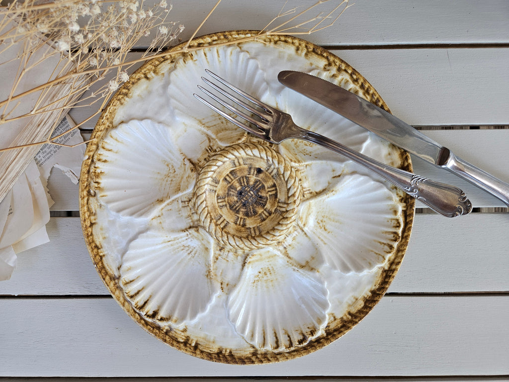 Assiette à huîtres Longchamp France en faïence