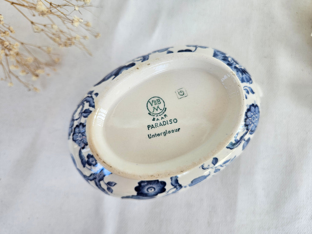 Saucière Villeroy & Boch Paradiso en faïence bleue et blanche