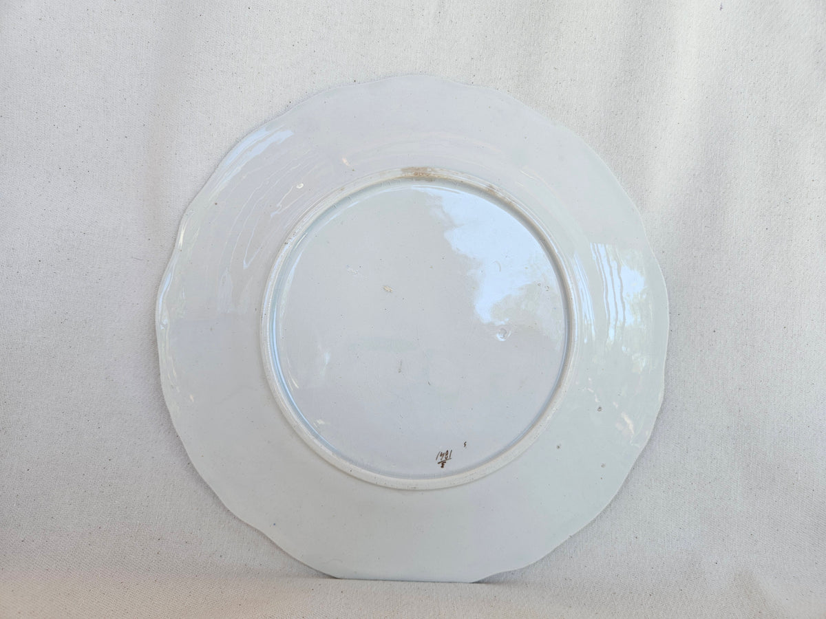 Assiette barbotine ancienne – Feuilles de vigne